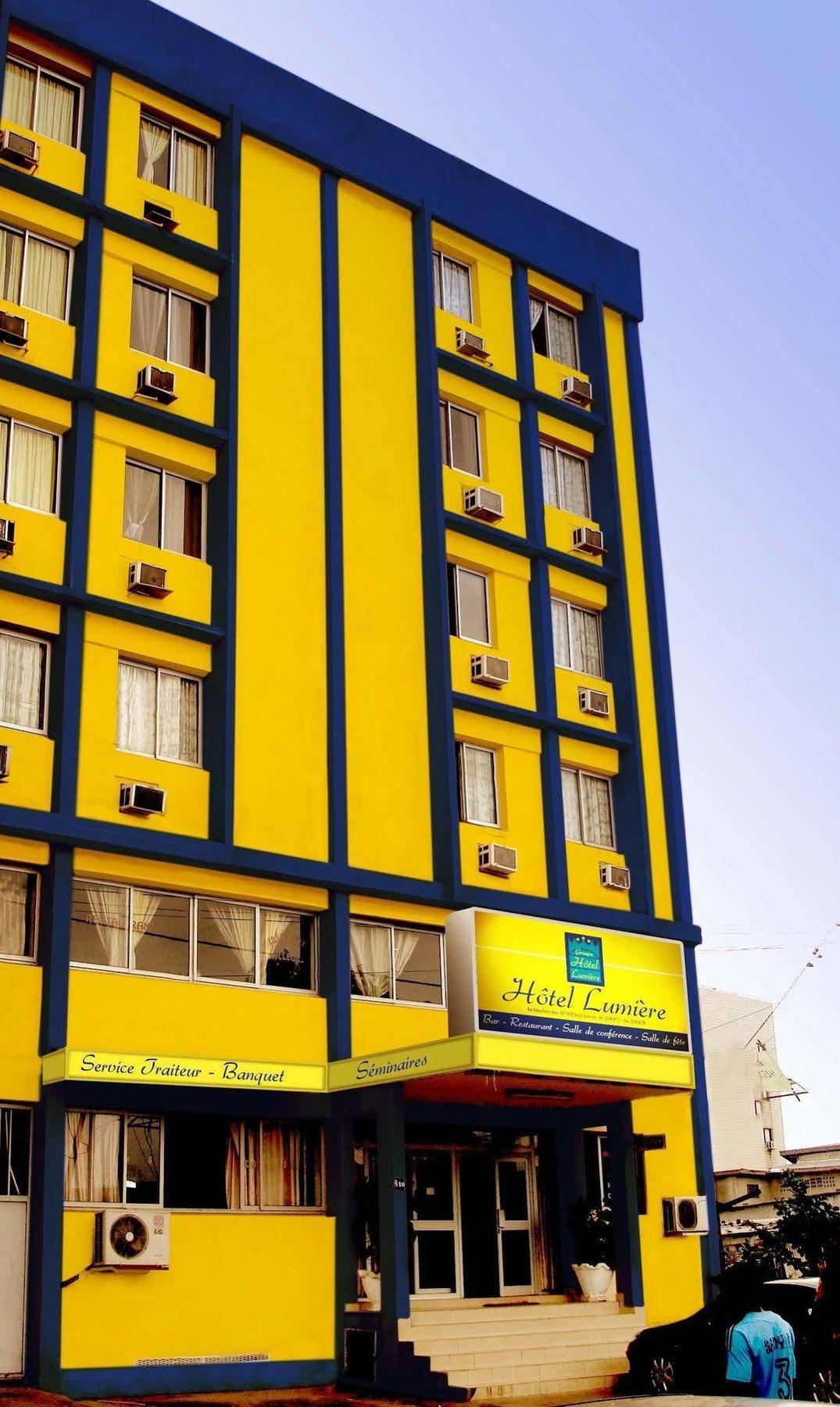 Hotel Lumiere Akwa Douala Exterior foto