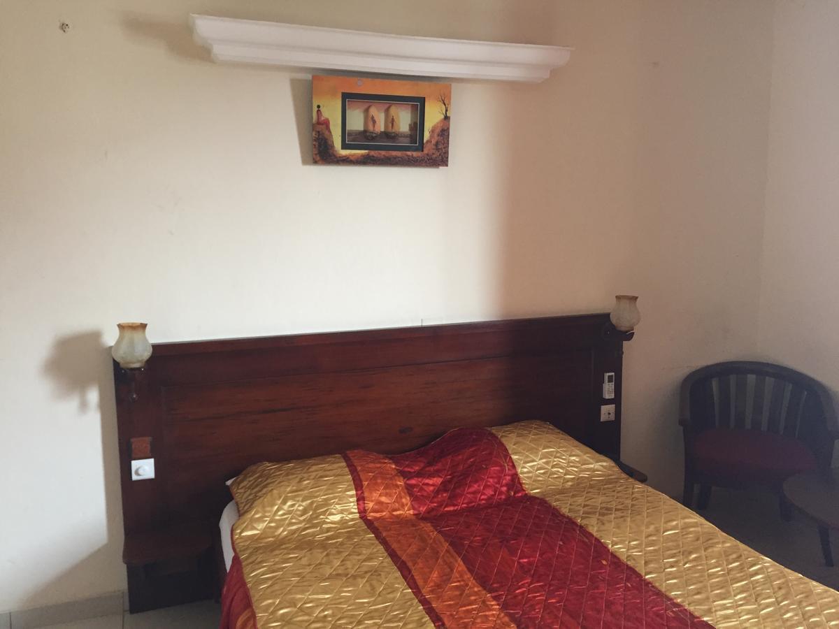 Hotel Lumiere Akwa Douala Exterior foto